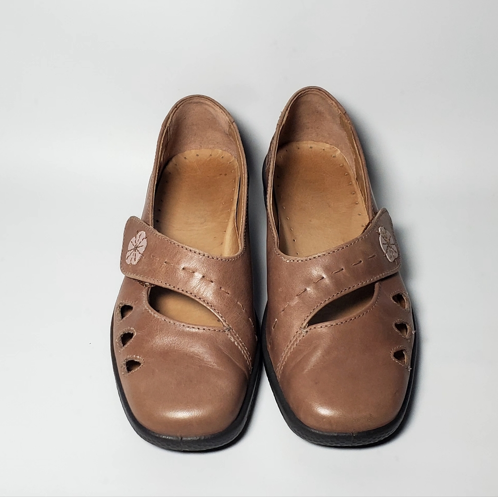 HOTTER Women's size 6 light brown Bliss comfort shoes
